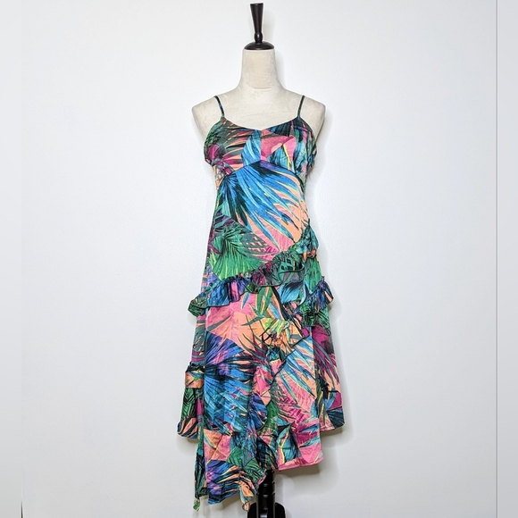 Romeo & Juliet Couture Dresses & Skirts - Romeo & Juliet Couture Asymmetrical Tropical Print Ruffle Slip Dress Medium NWT